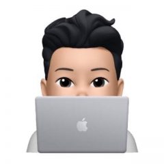 Image of a singer performing.